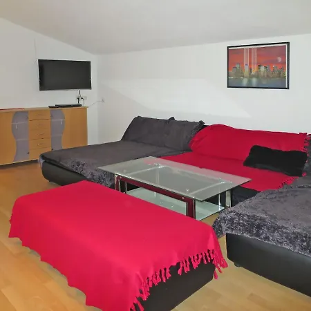 Georg - Mho280 Apartment